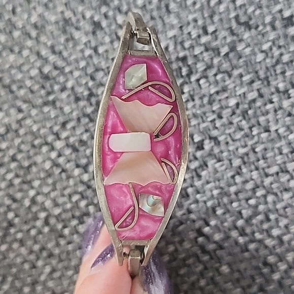 Mother of Pearl hinged bracelet - Picture 2 of 5